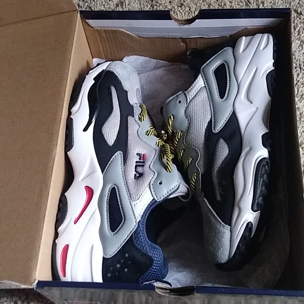 Sneakers